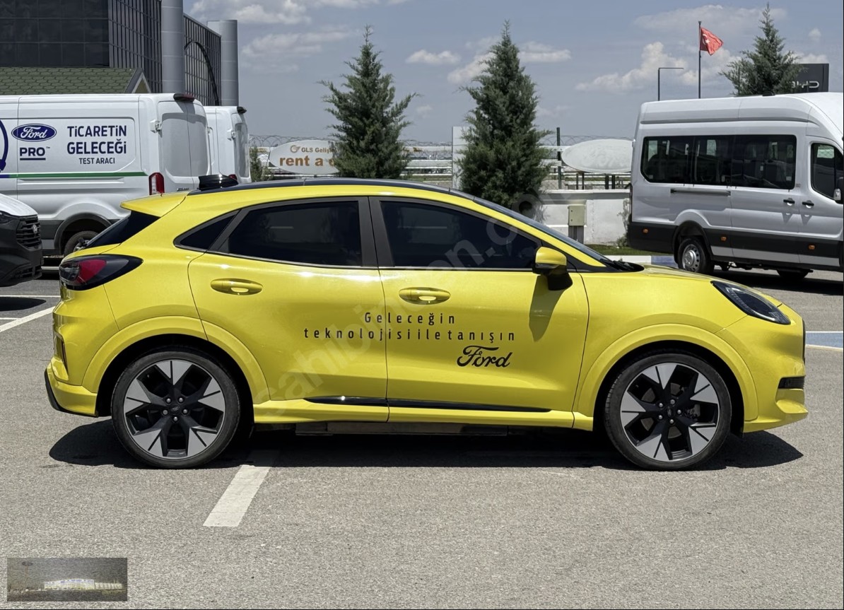 FORD PUMA-E PREMİUM / HATASIZ / 2025 MODEL